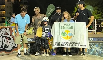 DESTACADA PARTICIPACIN GESELINA EN TORNEO DE SKATE